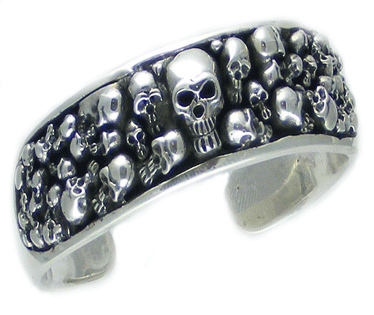 Graveyard Skull Cuff