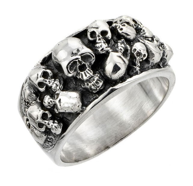 Graveyard Skull Ring